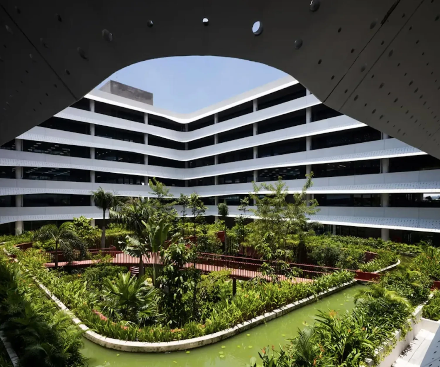 Ho Chi Min Green Building